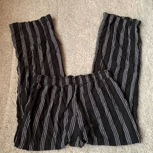 🎇🎆3for$9 SO black with white striped casual pants;